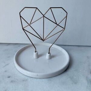 Geometric Gold Heart jewelry holder display organizer